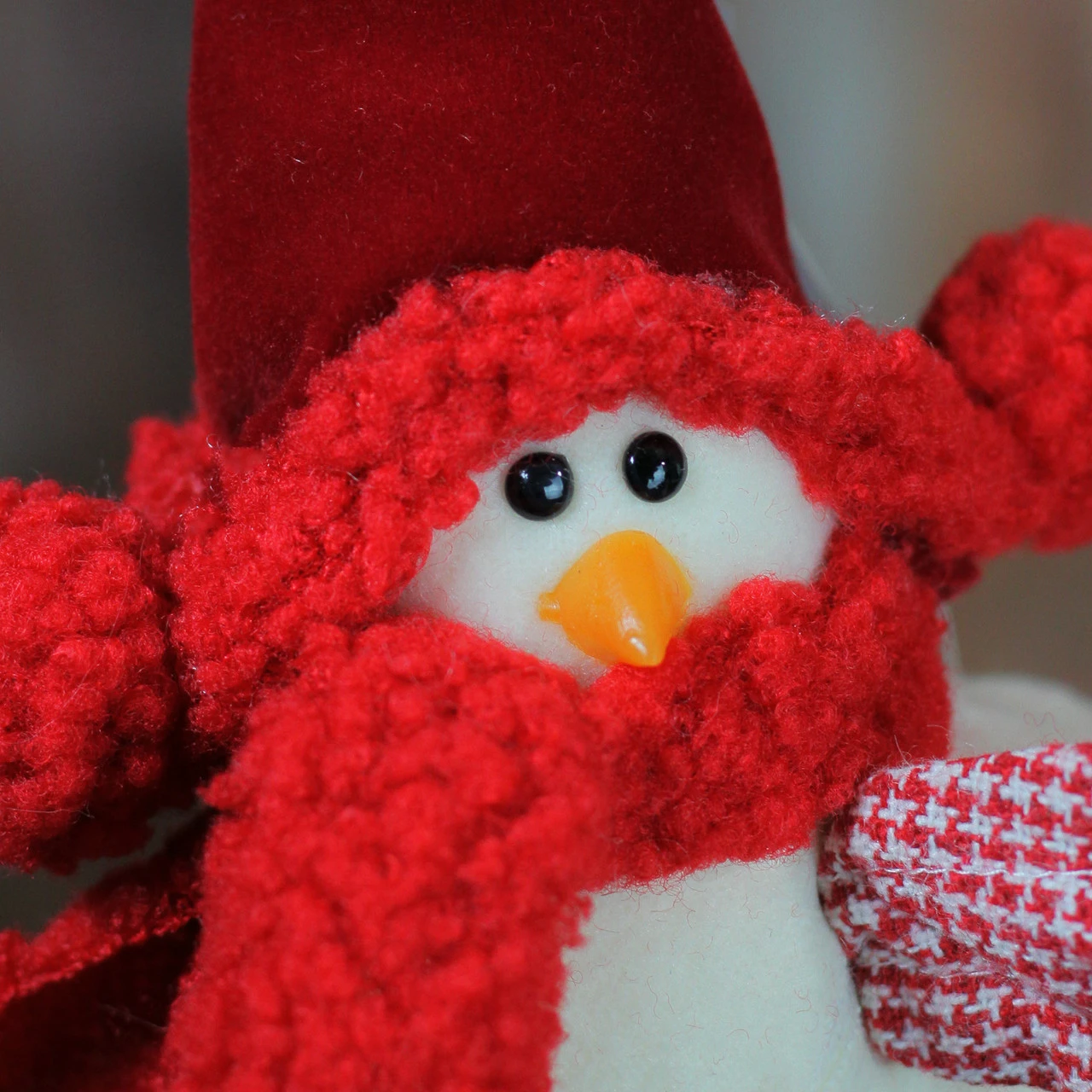 Northlight 8.5" White Standing Bird With Red Scarf And Hat Christmas Figure 3 Northlight 8.5" White Standing Bird With Red Scarf And Hat Christmas Figure - Image 3